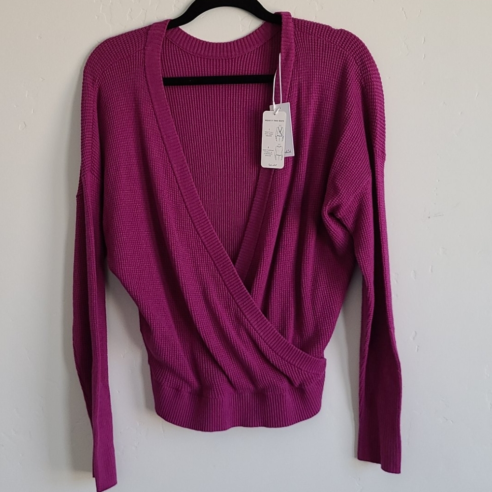 Women's thermal shirt NWT size medium